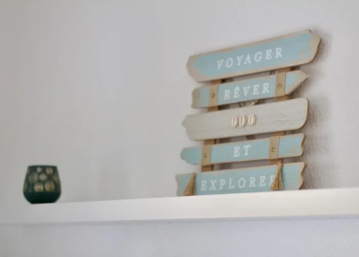 La Aux Mouettes * أنديرنو لي بان